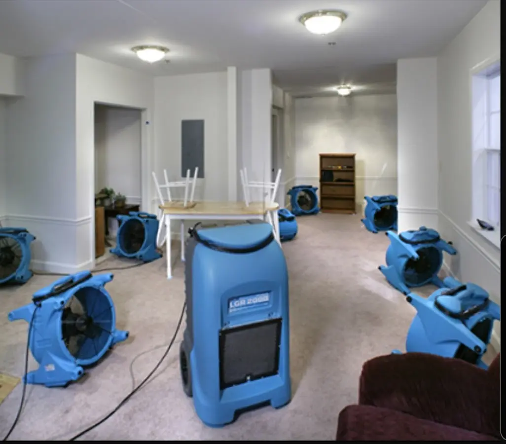 Air movers and dehumidifier setup for Water Extraction & Removal in Lisbon