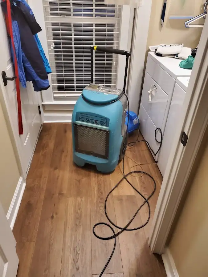 Commercial dehumidifier deployed for Flood Damage Cleanup in Lisbon